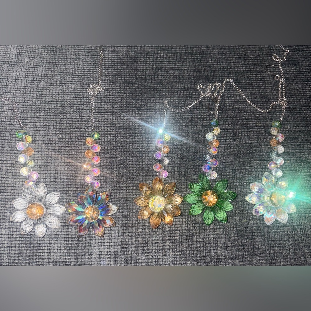 Crystal Sun Catcher with Chain and Hook - Picture 3 of 6